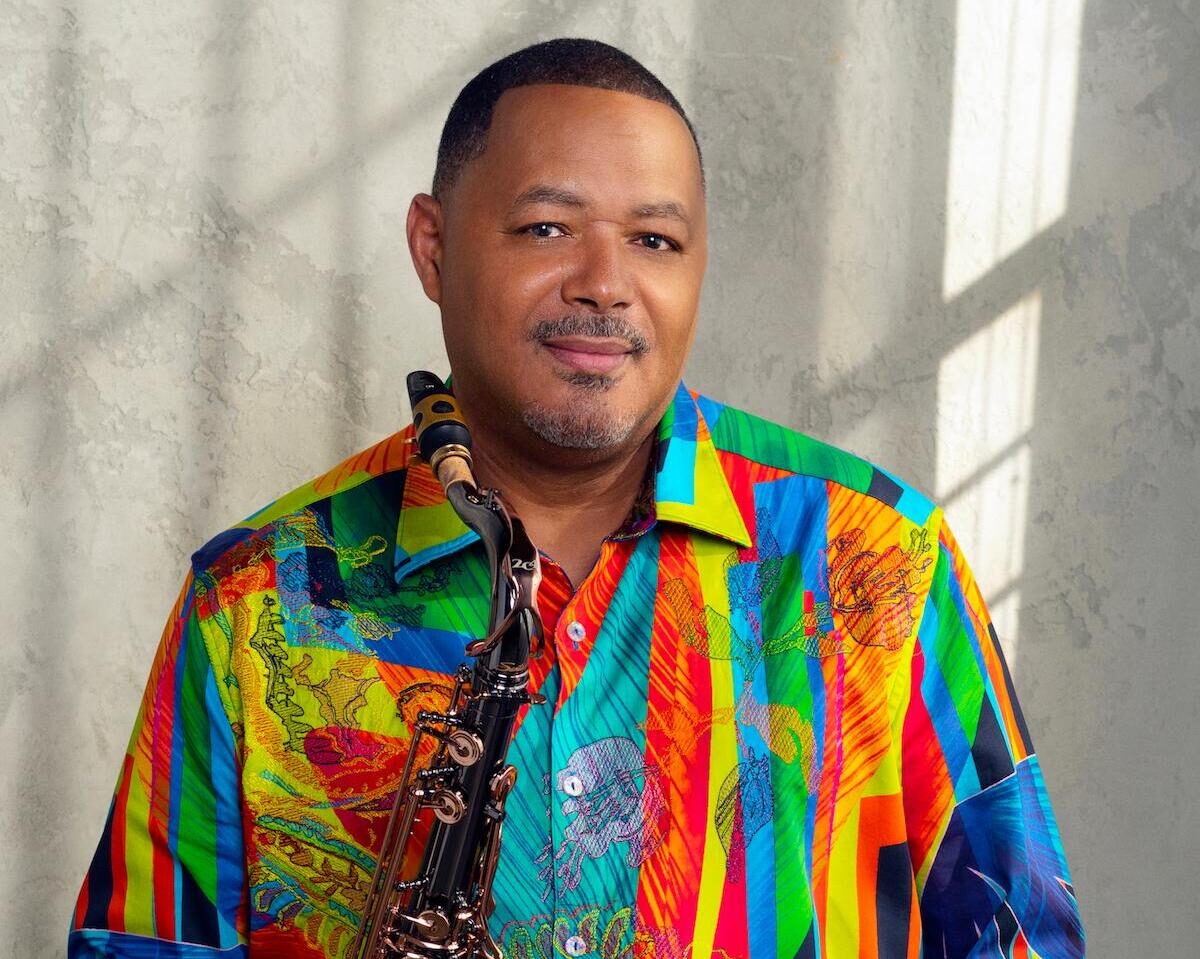 Saxophonist Najee Returns w/Anticipated New Album “Savoir Faire”