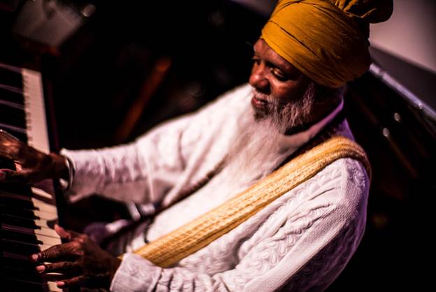 Dr. Lonnie Smith II