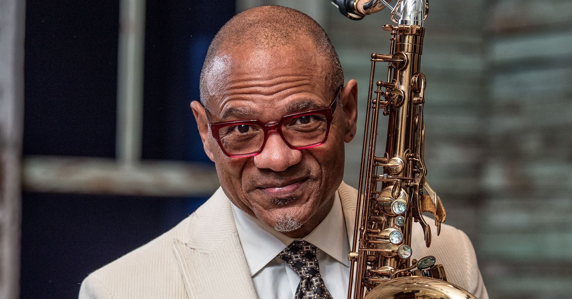 Saxophonist Kirk Whalum Is Honored With USCT Humanitarian Award